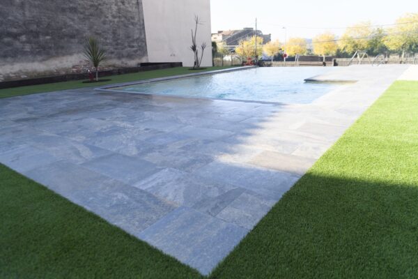 piscina-desbordant-la-roca-del-valles-11