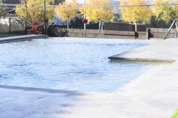 piscina-desbordant-la-roca-del-valles-12