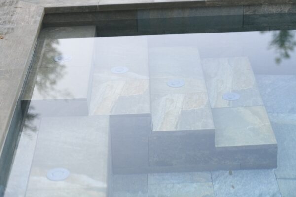 piscina-rosa-gres-santa-agnes-malanyanes-11