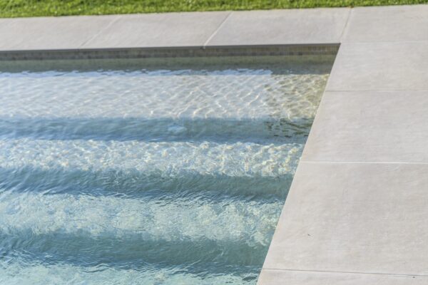 piscina-skimmers-escala-obra-sant-julia-alfou-9 piscina-skimmers-escala-obra-sant-julia-alfou-9